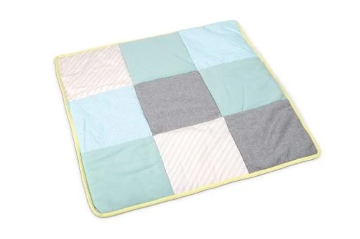 Beeztees Plaid Quilty 1 Beeztees Plaid Quilty